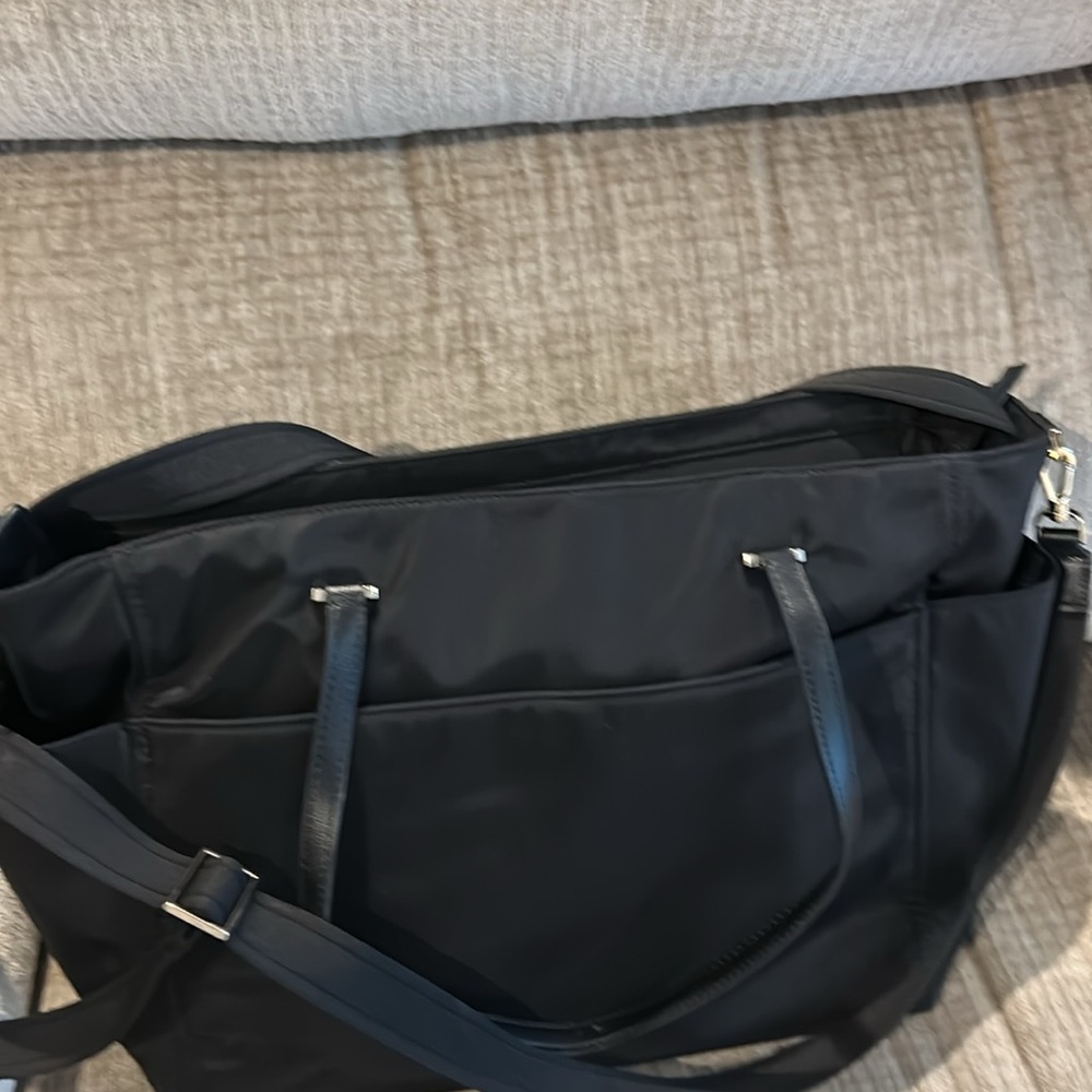 Kate Spade Elegant Dawn nylon diaper bag 18 x 12 with 3 different handles - Picture 11 of 14